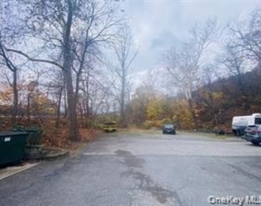 5 Old State Road - Photo Thumbnail 7