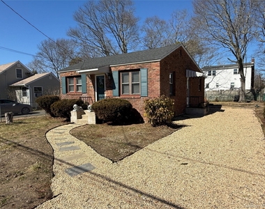 21 Sherwood Drive - Photo Thumbnail 1