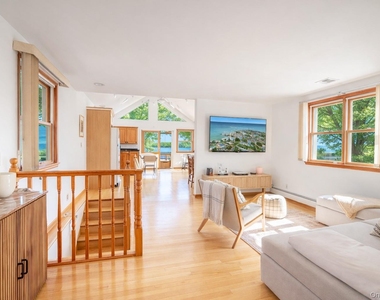 1250 2nd Street - Photo Thumbnail 5