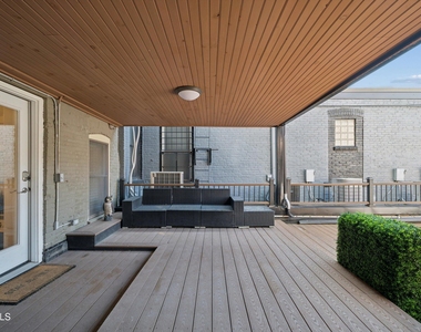 425 Broadway - Photo Thumbnail 18