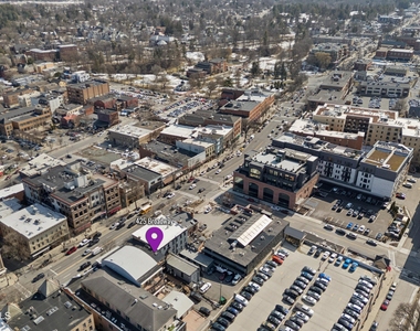425 Broadway - Photo Thumbnail 1