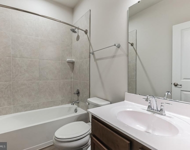 18315 Reaper Hill Unit Court - Photo Thumbnail 21