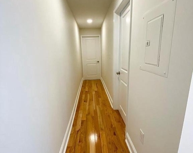 5245 Pennsgrove Street - Photo Thumbnail 11