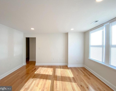 5245 Pennsgrove Street - Photo Thumbnail 7