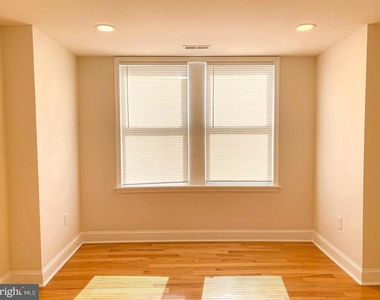 5245 Pennsgrove Street - Photo Thumbnail 10