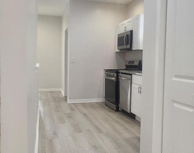 2230 Christian Street - Photo Thumbnail 5