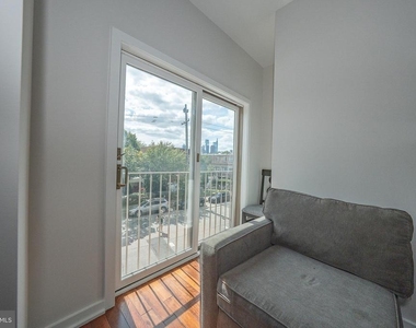 601 Poplar Street - Photo Thumbnail 22