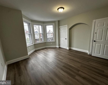 5729 Pine Street - Photo Thumbnail 16