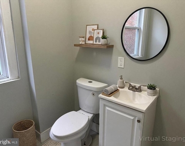 5729 Pine Street - Photo Thumbnail 4