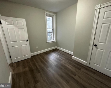 5729 Pine Street - Photo Thumbnail 11