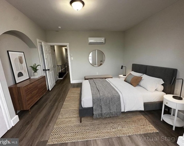 5729 Pine Street - Photo Thumbnail 3
