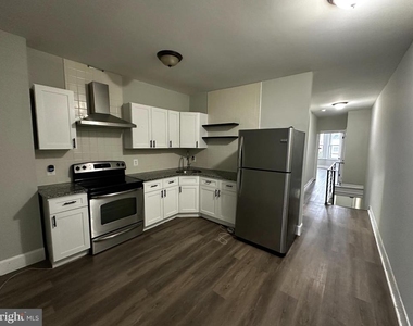 5729 Pine Street - Photo Thumbnail 5