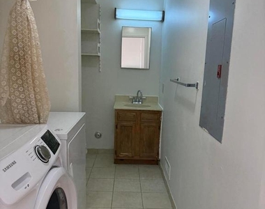 98 William Patterson Ct - Photo Thumbnail 6
