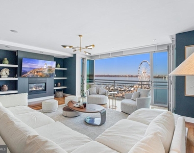 147 Waterfront Street - Photo Thumbnail 6