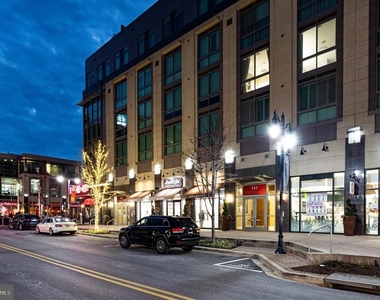 147 Waterfront Street - Photo Thumbnail 49