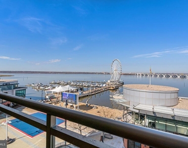 147 Waterfront Street - Photo Thumbnail 15