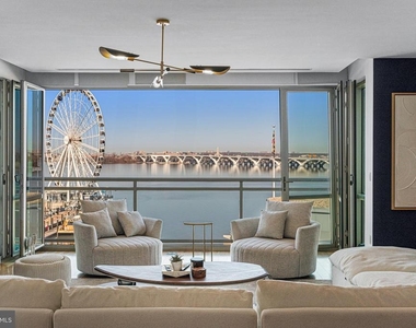 147 Waterfront Street - Photo Thumbnail 2