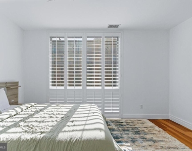 147 Waterfront Street - Photo Thumbnail 43