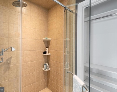 147 Waterfront Street - Photo Thumbnail 41