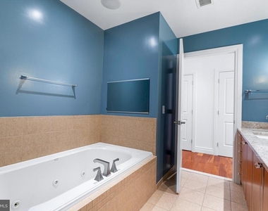 147 Waterfront Street - Photo Thumbnail 34