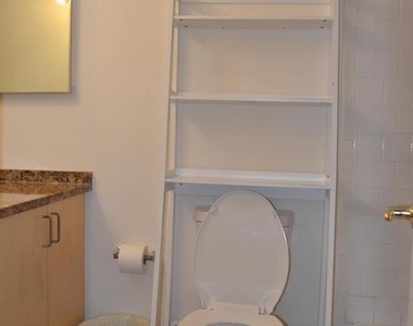 722 Quince Orchard Boulevard - Photo Thumbnail 15