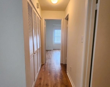 18512 Boysenberry Drive - Photo Thumbnail 8