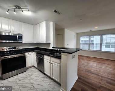 18512 Boysenberry Drive - Photo Thumbnail 7