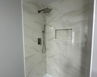 8 Russell Avenue - Photo Thumbnail 19