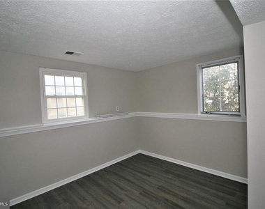 507 Smoketree Court - Photo Thumbnail 18