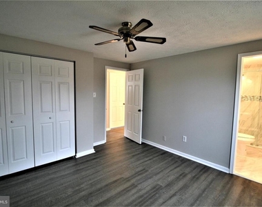 507 Smoketree Court - Photo Thumbnail 8