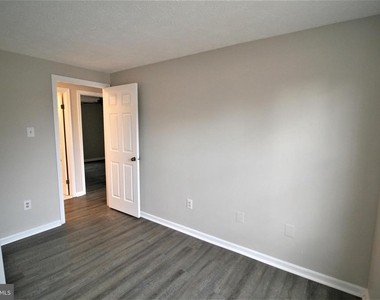 507 Smoketree Court - Photo Thumbnail 14
