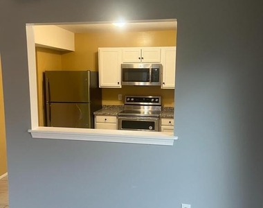 202 Jennifer Drive - Photo Thumbnail 13
