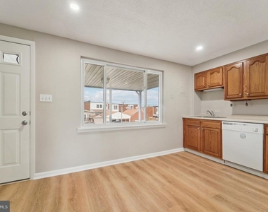 7926 Bank Street - Photo Thumbnail 7
