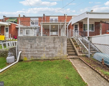 7926 Bank Street - Photo Thumbnail 21