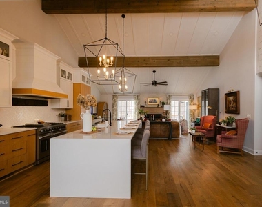 13230 Falls Road - Photo Thumbnail 16