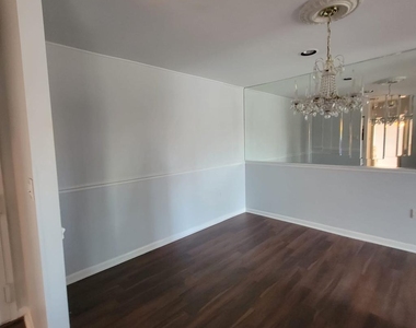 6711 Park Heights Avenue - Photo Thumbnail 15