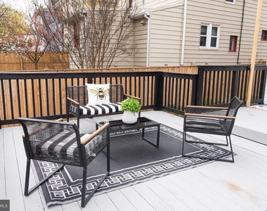 3309 22nd Street Ne - Photo Thumbnail 15
