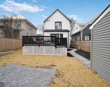 3309 22nd Street Ne - Photo Thumbnail 35