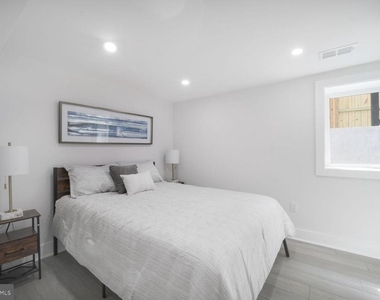 3309 22nd Street Ne - Photo Thumbnail 25