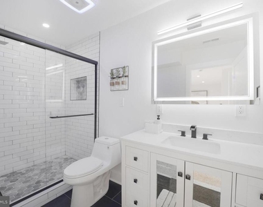 3309 22nd Street Ne - Photo Thumbnail 26