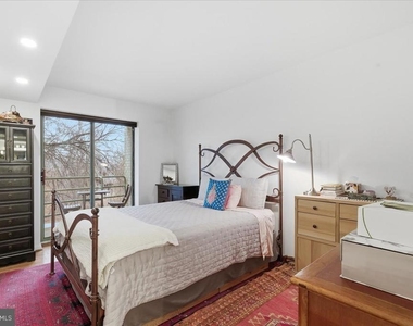 2141 Wisconsin Avenue Nw - Photo Thumbnail 7