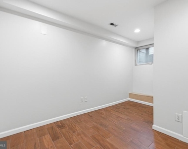 145 Randolph Place Nw - Photo Thumbnail 15