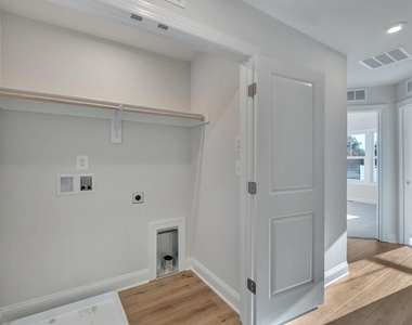 2022 Calico Ct - Photo Thumbnail 44