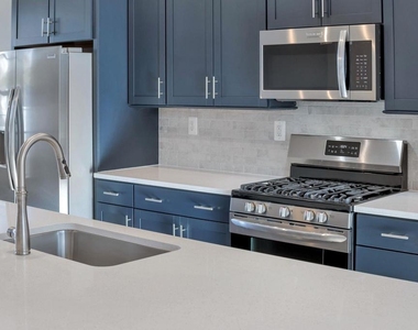 2022 Calico Ct - Photo Thumbnail 16