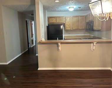 1849 Tryon Drive - Photo Thumbnail 4