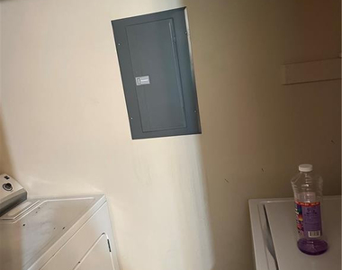 1849 Tryon Drive - Photo Thumbnail 13