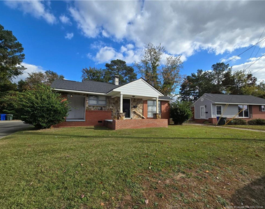 479 Mcbain Drive - Photo Thumbnail 1