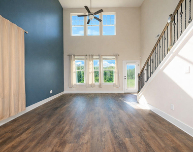 1026 Abbott Street - Photo Thumbnail 2