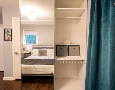 633 Stacy Street - Photo Thumbnail 5