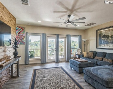 505 Heron Dr - Photo Thumbnail 2